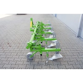 Культиватор міжрядний Bomet 7 секцій